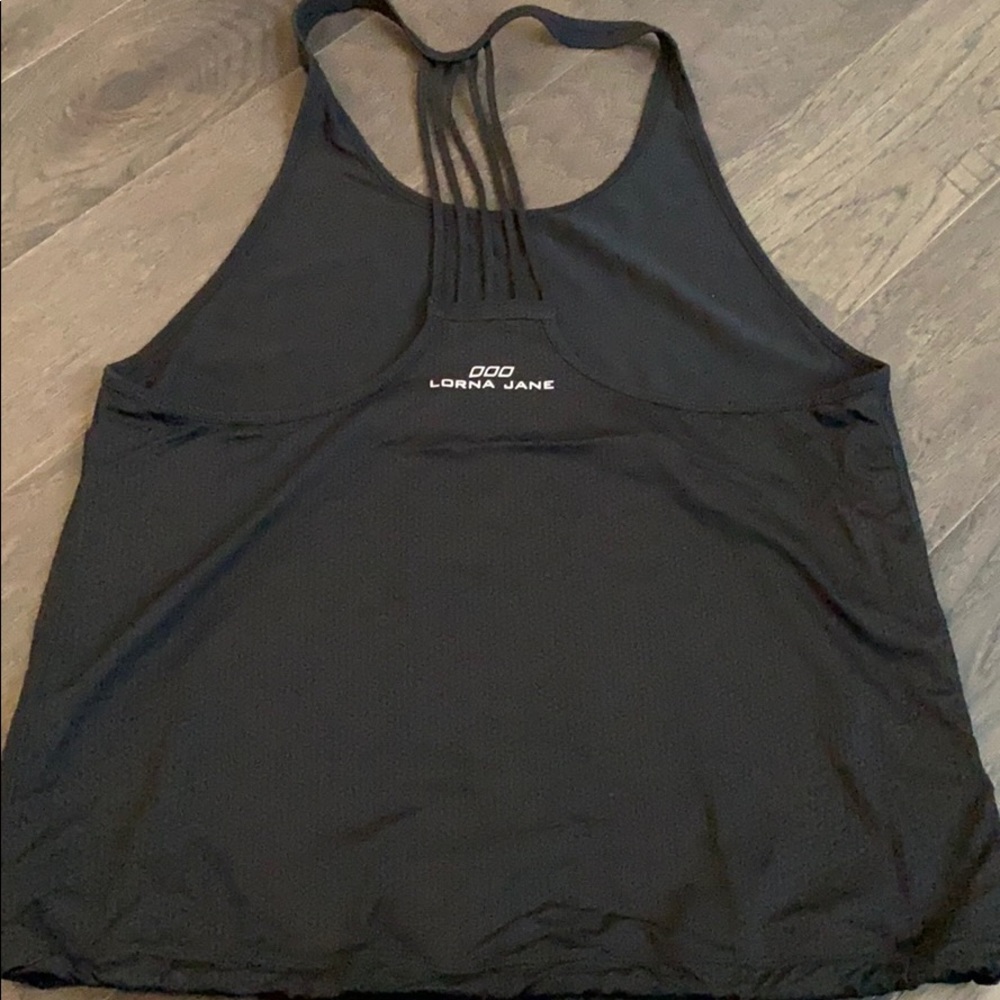 Lorna Jane size large workout top